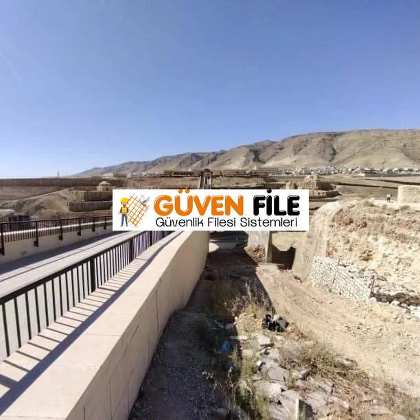 Kocaeli  Dağ Yamaç Güvenlik Filesi 0551 255 93 25